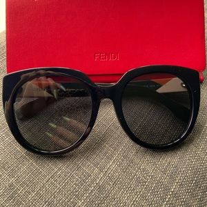 Fendi Oversized Sunglasses